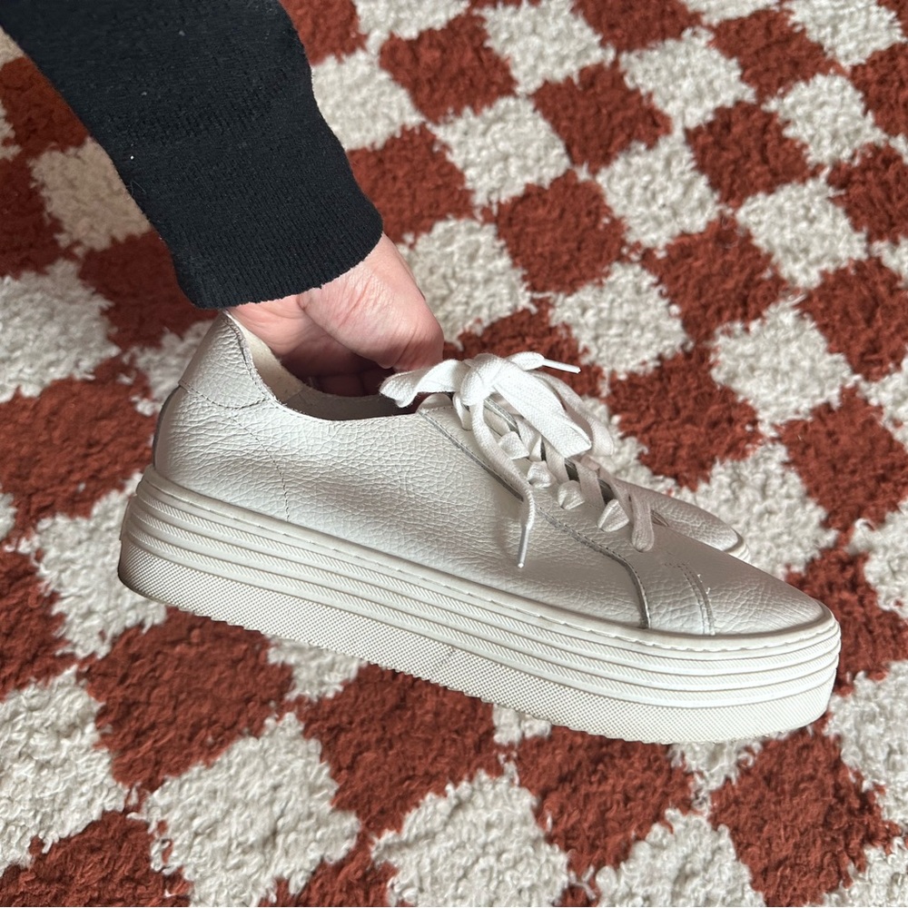 White Platform Sneakers - Crown Vintage 8.5 but fit like 9
